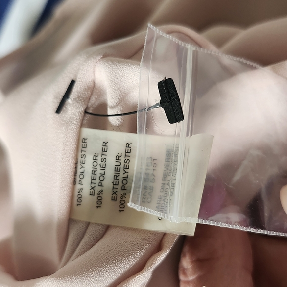 BNWT Karl LAGERFELD  Pink Sleeveless Blouse Top Faux Pearl Embellished Size M - Picture 8 of 13